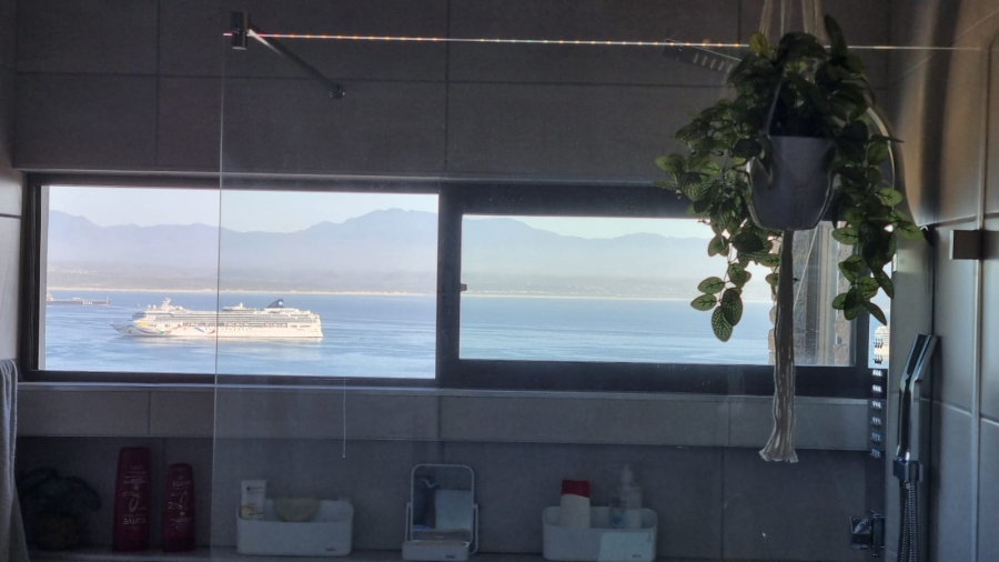 4 Bedroom Property for Sale in Linkside Western Cape